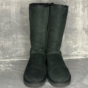 UGG Classic Tall II Boots Black Size 7 Sheepskin Winter Boots